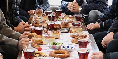 Bursa’nın Enfes Lezzetleri Osmangazi’deDışardan Gelen Öğrencilere tanıtıyor