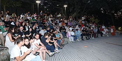 “Sineklerin Tanrısı” prömiyerini yaptı