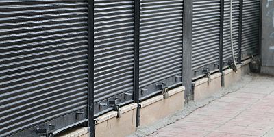 Yılın ilk beş ayında her gün 325 esnaf kepenk kapattı