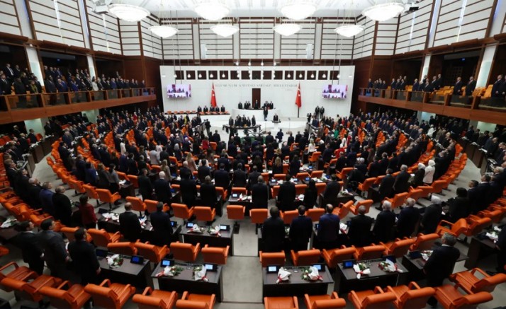 2027 yılının bütçesi faize, silaha ve 'seçim' yatırımına ayrıldı