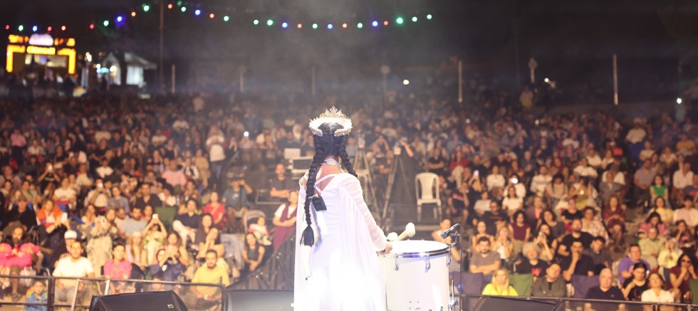 9. Uluslararası Nilüfer Caz Festivali Emel Mathlouthi konseriyle sona erdi