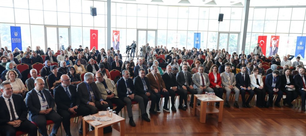 Anadolu’nun seramik kültürü Bursa’da konuşuldu
