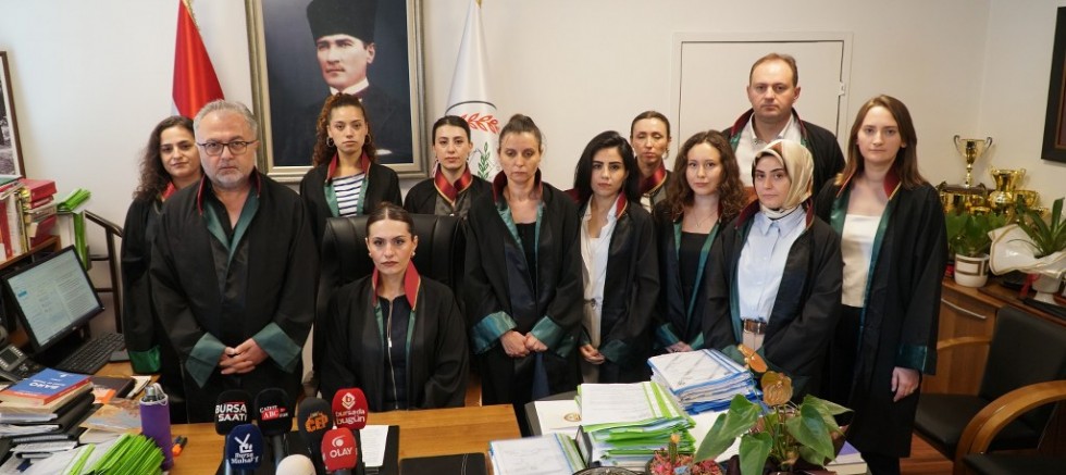 Bursa Barosu Kadın Hakları Merkezi: Tarifsiz bir acı ve öfkeyle doluyuz!