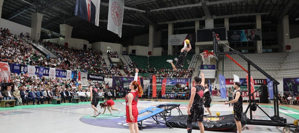 Bursa'da 30 bin çocuk yazı sporla geçirecek