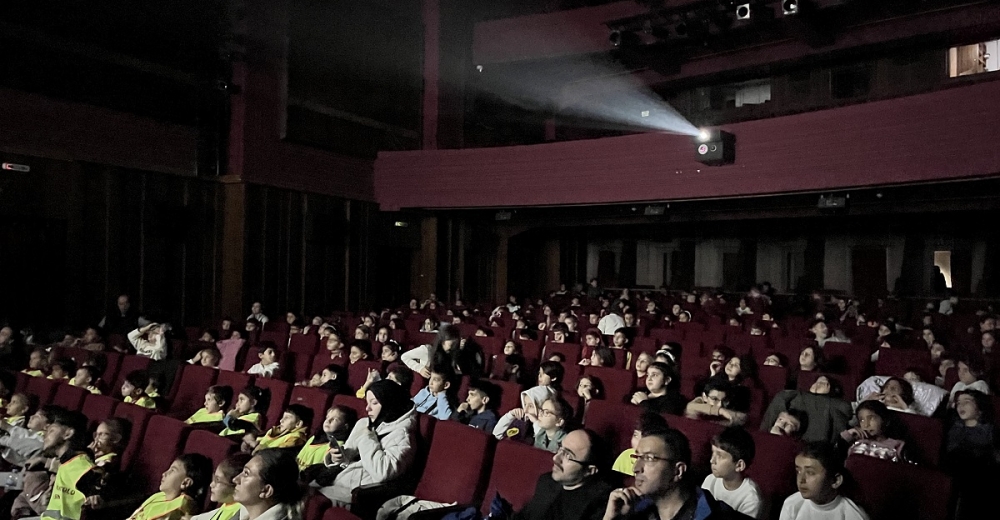 Bursa Sinema Günleri’nde Cumhuriyet yolculuğu
