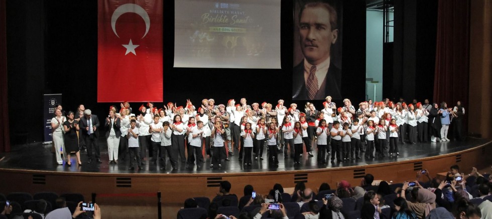 Büyükşehir’den ailelere özel sanat gecesi