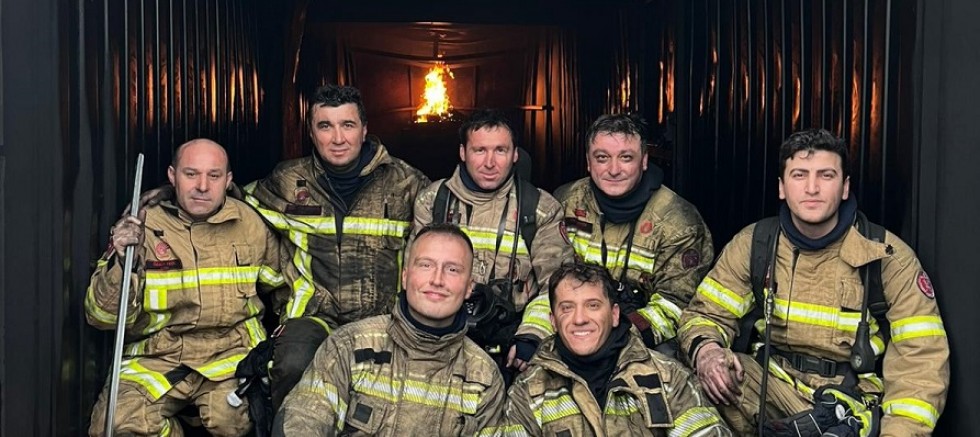 Büyükşehir İtfaiyesi'nden Koç Üniversitesi personeline eğitim