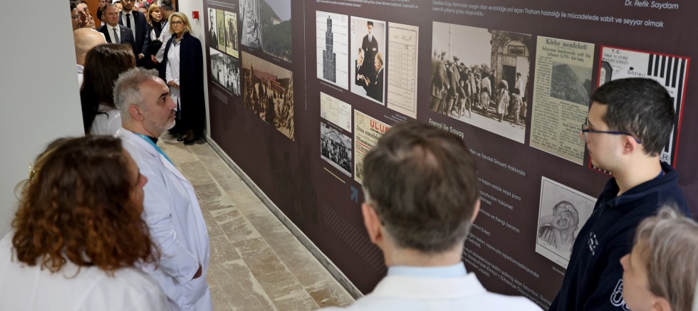 Genç Cumhuriyet’in sağlık alanındaki başarıları sergiyle anlatıldı