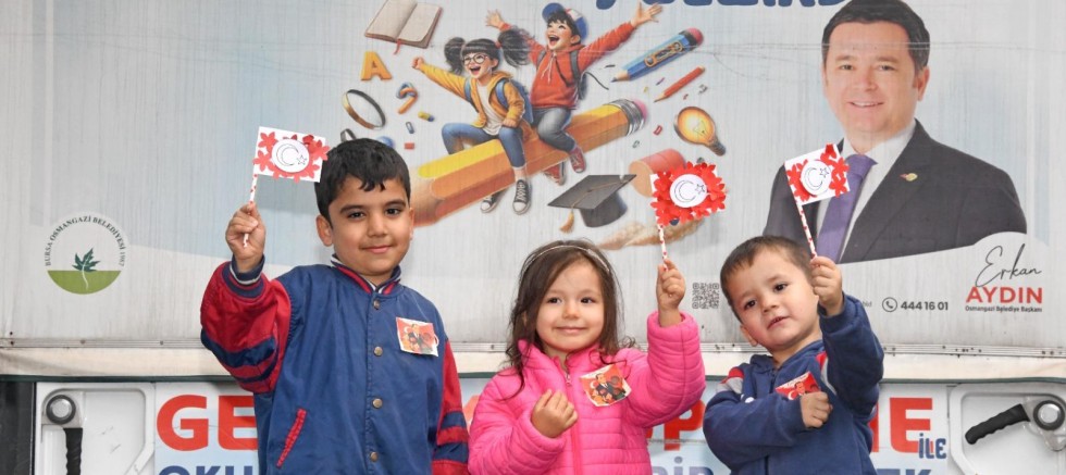 Gezici Kütüphaneden Çocuklara Özel Bayram Turu