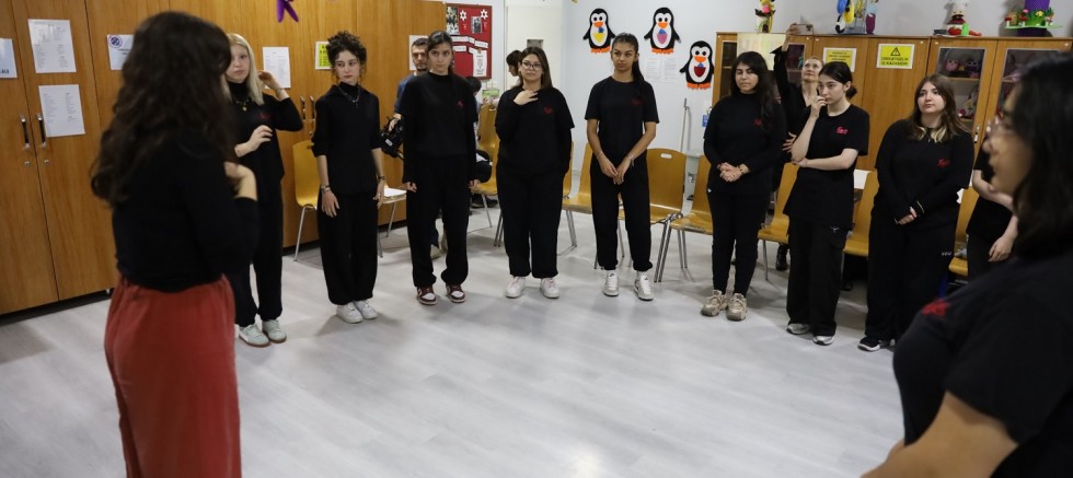 Kadına şiddete hayır!