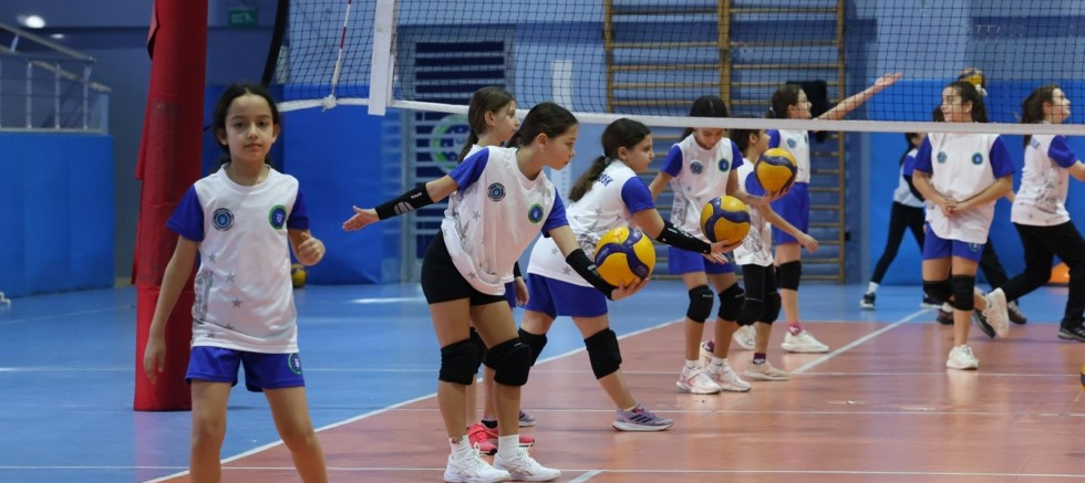 Kış Spor Okulları 3 Ekim'de başlıyor