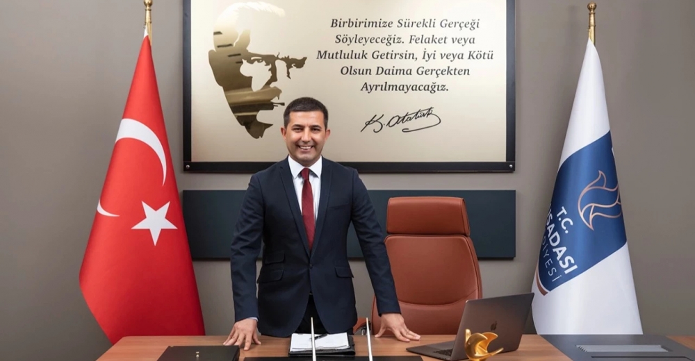 Kuşadası Belediyesine operasyonu: Başkan Ömer Günel dahil 6 kişi gözaltına alındı