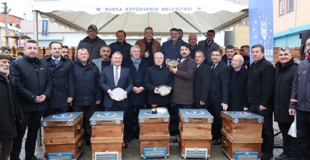 Büyükşehir'den dağ yöresine arı kovanı desteği