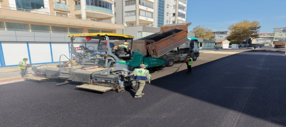 Büyükşehir, Erdoğan Caddesi'ni yeniliyor