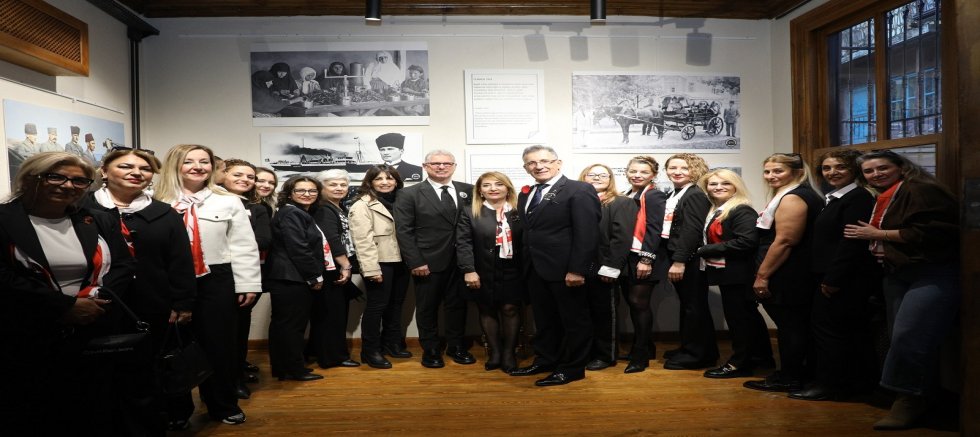 Cumhuriyet Galerisi’nde Cumhuriyet Kadını