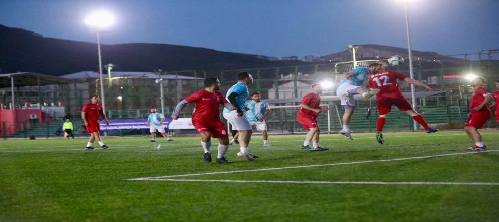 Gemlik’te İşçi Bayramı Heyecanı Yeşil Sahaya Taşındı