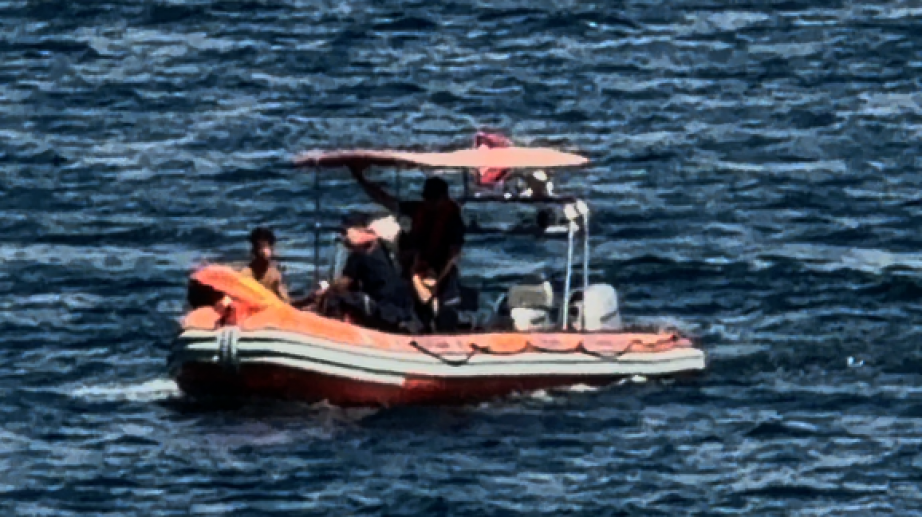 Mudanya Kontrolden çıkan bottaki genç Sahil Güvenlik tarafından kurtarıldı