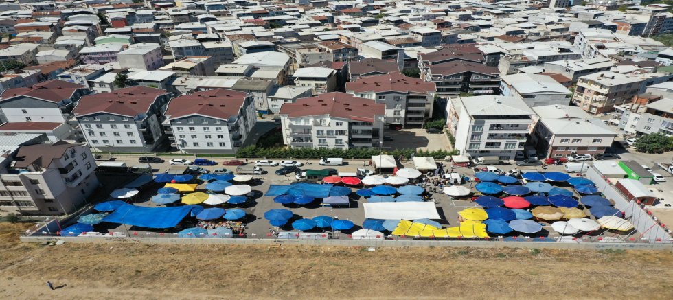 Osmangazi’de Modern Bir Pazar Alanı Daha Hizmete Girdi