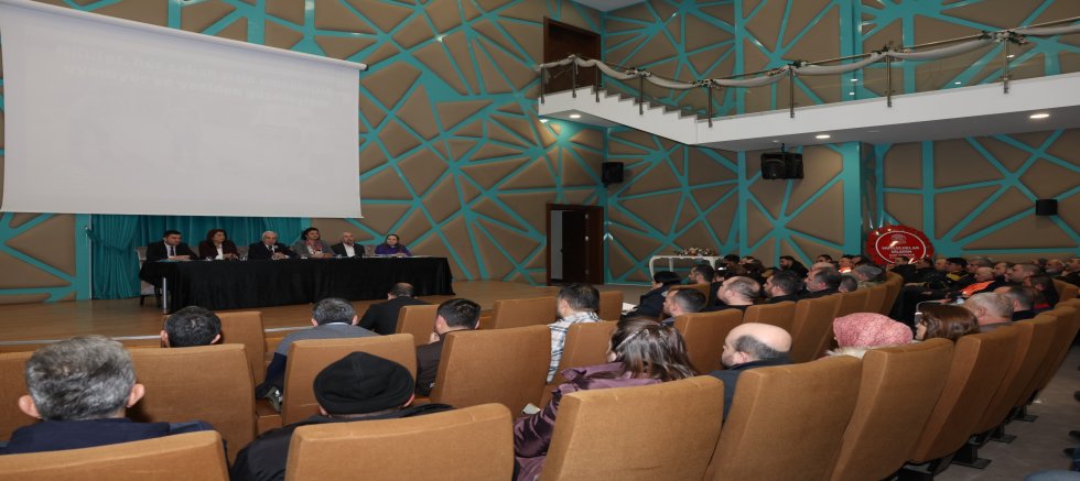 Şadi Özdemir, temizlik işçileri ile buluştu