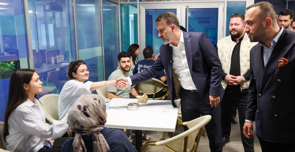 Şahin Biba öğrencilerle bir araya geldi