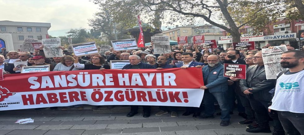 Türkiye Genelinde Basın Özgürlüğü Eylemi: Bursa’da da Gazeteciler Meydanda
