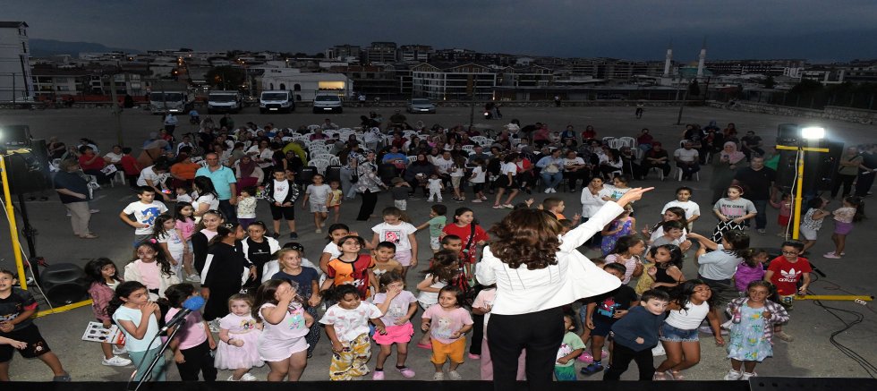 Yaz Etkinliklerinde Çocuklar ve Aileler Doyasıya Eğlendi