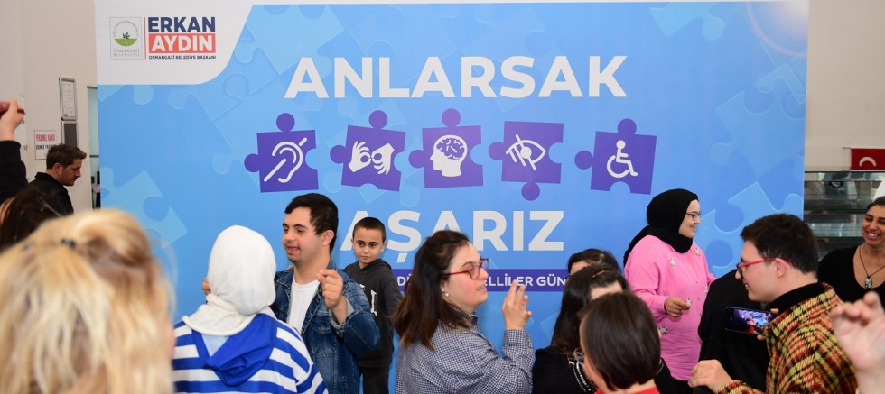 Osmangazi’de Engelli Bireyler ve Aileleri Kahvaltıda Buluştu