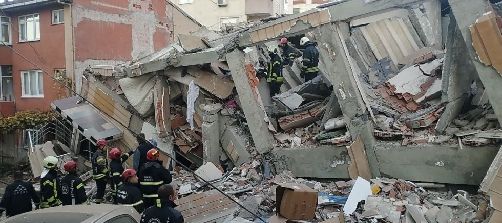 Son dakika | Gebze'de 5 katlı bina çöktü! Enkaz altında kalanlar var