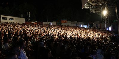 100 bin Bursalı sanatla buluştu