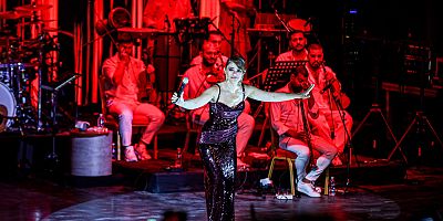 Açıkhava’da Derya Bedavacı konseri
