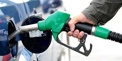 Akaryakıtta çifte indirim: Tabelalar bugün değişti!