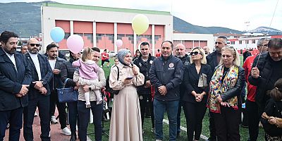 Balonlar Umuda Uçtu