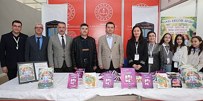  Erkan Aydın Bursa 23. Kitap Fuarı’nda Çocuk Yazarlarla Buluştu