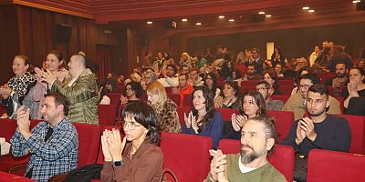 Bulgakov’un klasik eseri ‘Köpek Kalbi’, Bursalı seyirciyle buluştu