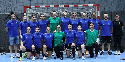 Bursa Büyükşehir Belediyespor Kadın Hentbol Takımı’nda kadro tamam