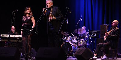 Bursa'da Kürşat Başar Orkestrası ve Ezgi Bıcılı ile 'Caz Pazarı'