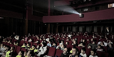 Bursa Sinema Günleri’nde Cumhuriyet yolculuğu