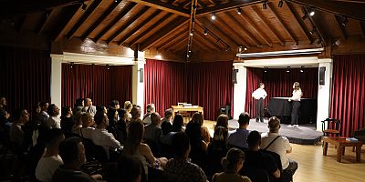 Bursalı gençler, Nâzım Hikmet’i sahneye taşıdı