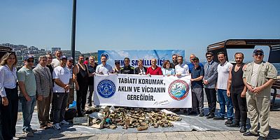 Büyükşehir'den Gemlik'te deniz dibi temizliği