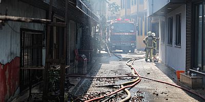 Büyükşehir'den Kayhan'daki yangına hızlı müdahale