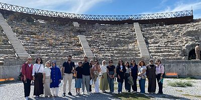 Büyükşehir'den sağlık çalışanlarına kültürel miras gezisi