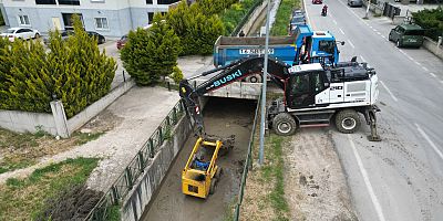 Büyükşehir’den yaz mevsimi öncesinde dere temizliğiv