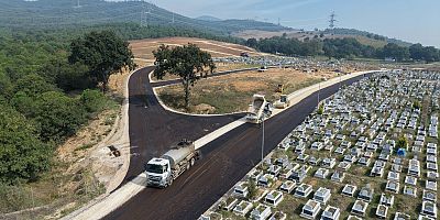 Büyükşehir, Erdoğanköy Kent Mezarlığı'nın yollarını yeniledi