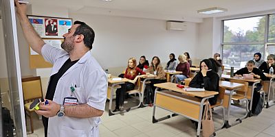 Büyükşehir’in ücretsiz YKS kurslarında eğitimler başladı