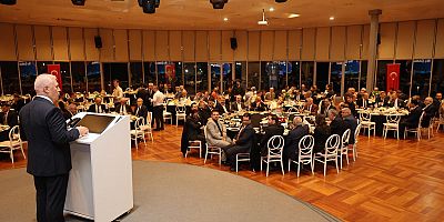 Büyükşehir Meclisi Ailesi Aynı Sofrada Buluştu