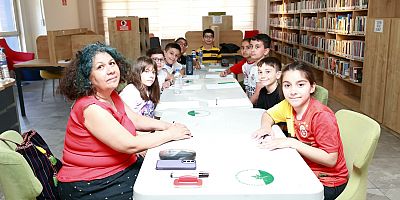 Çocuklar Yazmanın Gücünü Osmangazi’de Keşfediyor