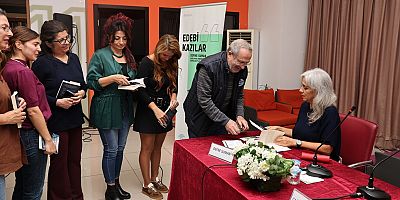 Defne Suman Nilüferli okurlarıyla buluştu