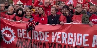 DİSK'in Ankara yürüyüşü Eskişehir durağında: “İnsanca yaşam için yürüyoruz”
