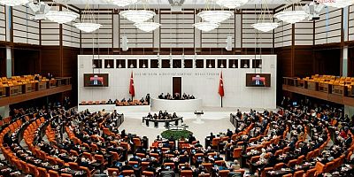 En düşük emekli aylığını da içeren kanun teklifi komisyonda