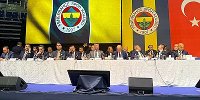 Fenerbahçe’de yönetimden üç isim birden ayrıldı